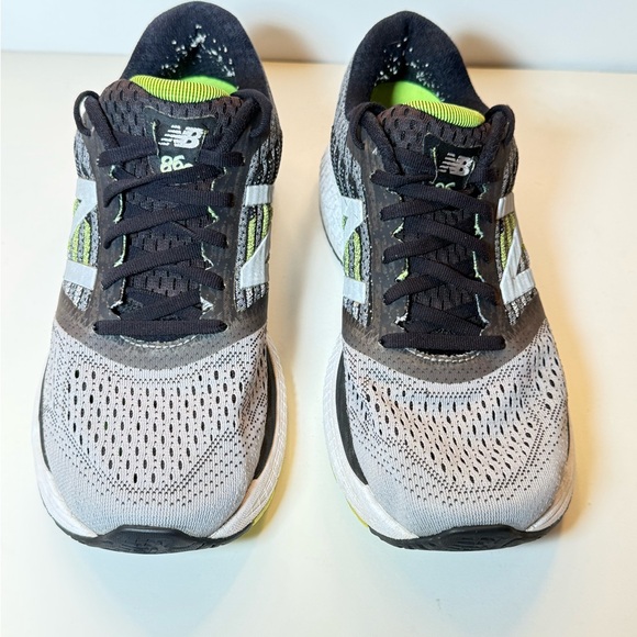 New Balance 860 Shoes Men's Size 9  Gray Sneaker Low Top Lace - Picture 2 of 6